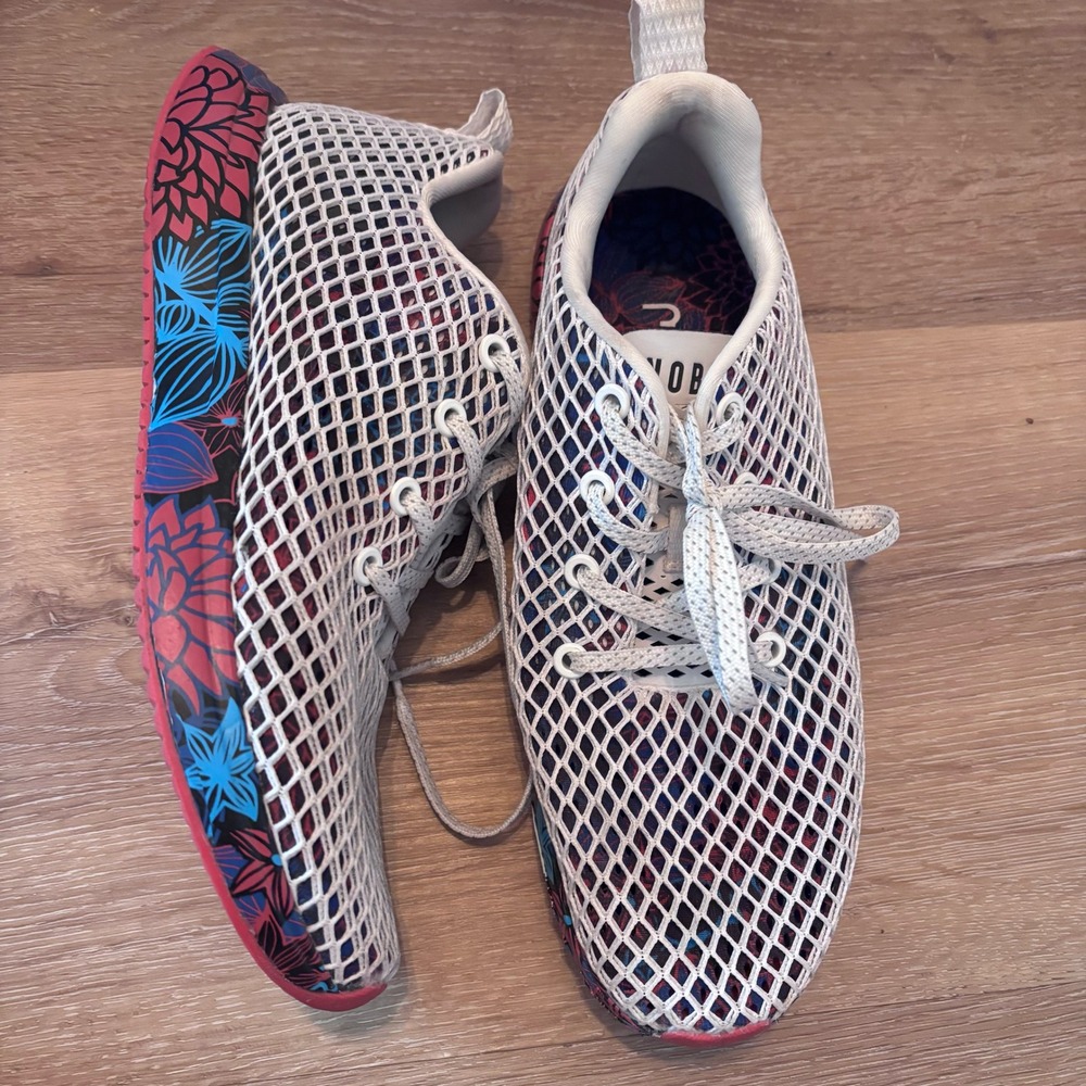 NOBULL Mesh Runner White Floral Training Shoes Womens 9.5 Mens 8 Low Top Sneaker